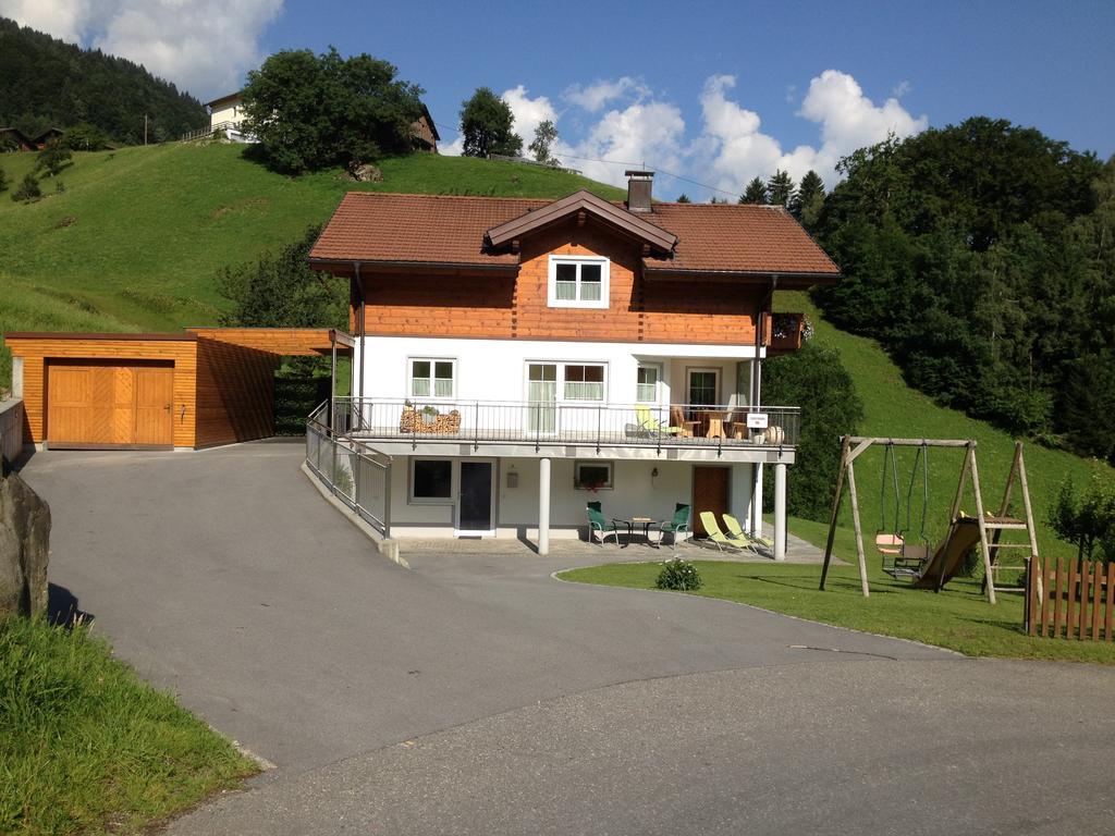 Ferienwohnung Roschitz シュルンス エクステリア 写真